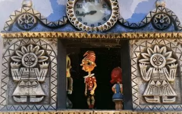  Момент от "представлението" на часовника на Кукления театър в Стара Загора.