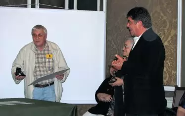 Проф. Андрей Пантев е сладкодумен независимо от темата.