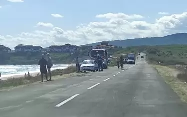 Суматохата около германците продължи почти до обяд днес.