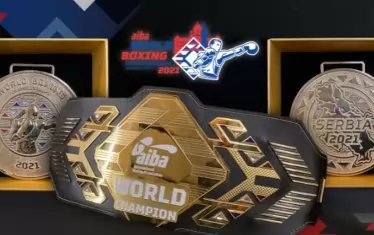 Така изглеждат медалите и шампионските пояси, които ще бъдат раздавани на първенството.