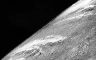 Първата снимка на Земята от Космоса, направена на 24 октомври 1946 г. от ракета №13.
