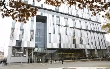 Концертният и конгресен център в Упсала. 