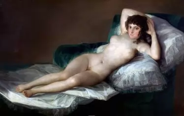 Франсиско Гоя, "Голата маха", 1800 г. -  тя е била цензурирана и от инквизицията.