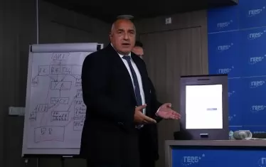 Борисов първо каза, че съдът може да хване измамите с машините, а след това - че нищо не може да направи.