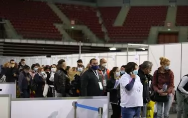  В Арена Армеец.