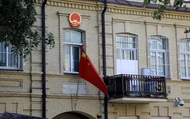 Китай понижава дипломатическите си връзки с Литва