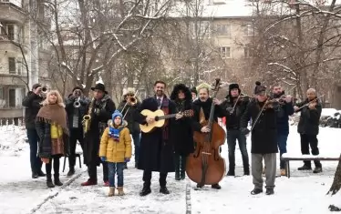  Българската комедия "Чичо Коледа"
