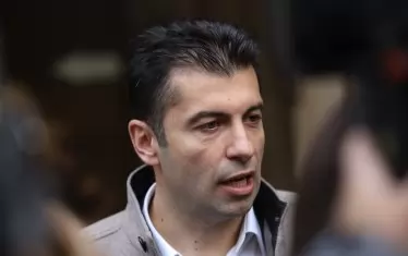 Прокуратурата чака КПКОНПИ, за да реши проверката срещу Кирил Петков