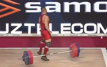 В последния опит на 169 кг не можа да се изправи с щангата и остана на второ място в изхвърлянето