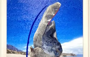 Безброй са по земята хълмовете на страданието
по-високи от Голгота, ала на майките, останали 
от болката без дъх, не ще достигнат сили да възлязат
и да огласят Разпятието.