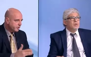 Прокурорът Бисер Михайлов (вляво) и следователят Мариан Маринов.