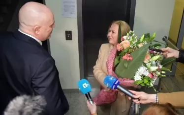 Гешев опитва да омаловажи аргументите на Надежда Йорданова, като се изкарва жертва на политически тормоз.
