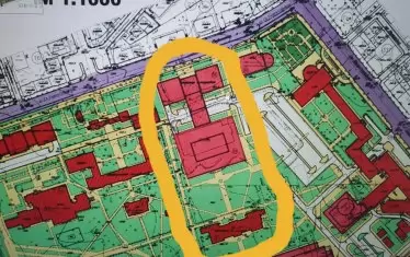 Теренът, който се предлага за новата болница. 