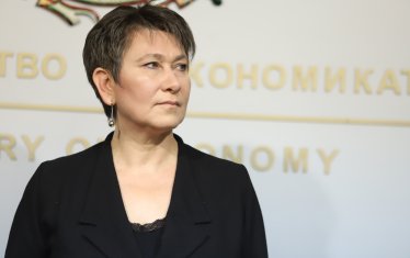 Бивш служебен министър оспорва отнета заради плагиатство титла