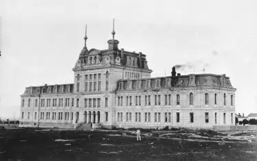 Сградата на държавната печатница.