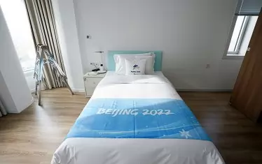 Обстановката в стаите е спартанска.