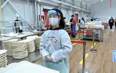 В столовите за хранене ще се спазват строги антиковид протоколи.