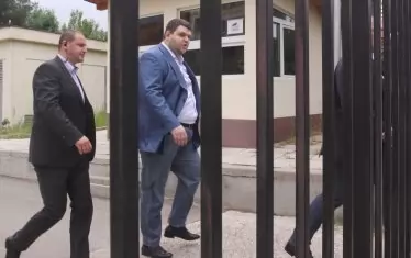 Един от задържаните по делото за планирано убийство на депутата Делян Пеевски осъди прокуратурата.