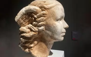 „Безкрилата богиня“