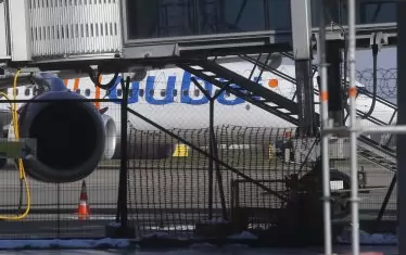 Самолетът, с който Новак Джокович пътува от Дубай до Белград, тъкмо е кацнал в сръбската столица.