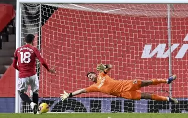 Португалецът Бруно Фернандеш подобри голмайсторския си актив покрай многото отбелязани дузпи за "Манчестър Юн".