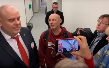 Гешев вече се страхува да отиде в Европейския парламент, след като на първото си изслушване беше атакуван с неудобни въпроси от евродепутати и журналисти.