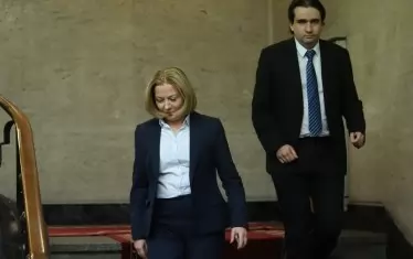 Надежда Йорданова и Божидар Божанов свикаха спешна пресконференция, за да уверят, че няма теч на данни от БУЛСТАТ.