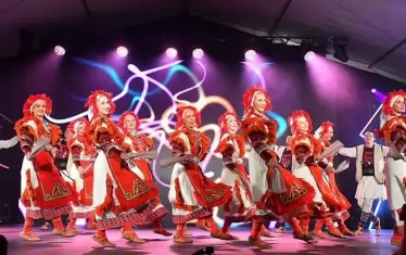 Пъстро пътешествие из българските етнографски области - на това могат да се насладят зрителите на мегаспектакъла, който ансамбъл "Шевица" организира в зала 1 на НДК на 3 март т.г.