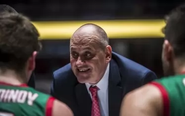 Треньорът Росен Барчовски е на път да класира България напред и за световното първенство.