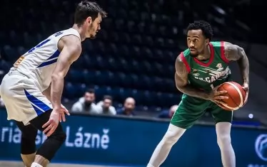 Американският гард Дий Бост този път завърши с 11 т. (24 на мача в Ботевград), като пропусна да донесе победата.