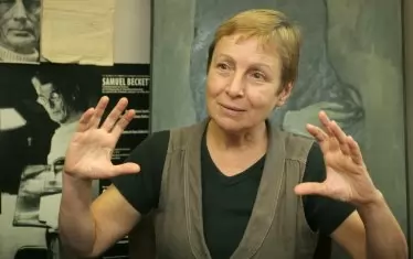 Миряна стъпва на световната поезия, въпреки че е неповторима, разказва проф. Маргарита Младенова.