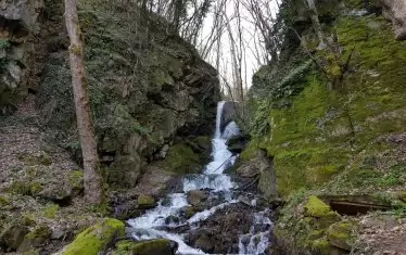 Яворнишки водопад