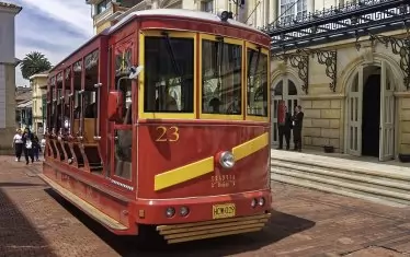  Фавън в трамвая? Напълно е възможно.