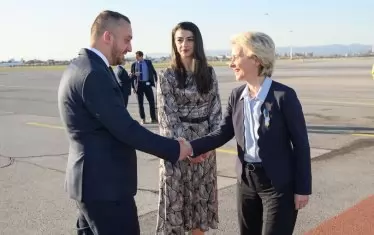  Урсула фон дер Лайен е от снощи в България.