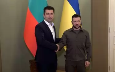 Кирил Петков с Володимир Зеленски