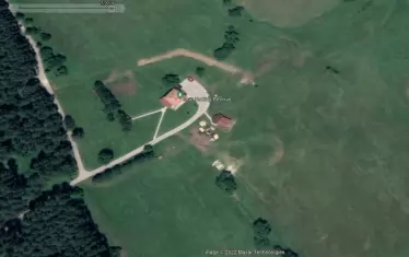 Преди строителството на новата ловна хижа до яз. Искър.