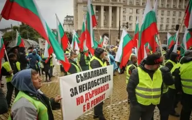 Със строителството на пътища се отиде в другата крайност - заради съмненията за злоупотреби всичко е спряно, милиарди левове чакат плащане.