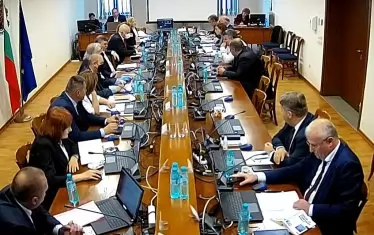 ВСС няма да повиши доверието в съдебната система, докато сам не се се освободи от политическото влияние