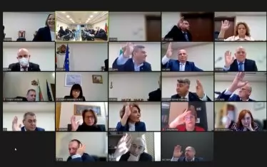 ВСС заседава онлайн.
