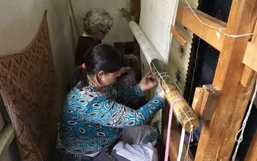  Килимарството тук е в ръцете на десетина семейства.