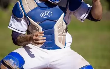 Йоанис помогна за последните два требъла на столичани.