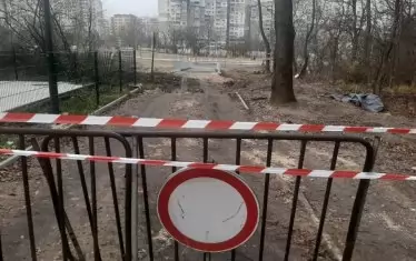 Няколко часа по-късно обаче той отново бе затворен. 