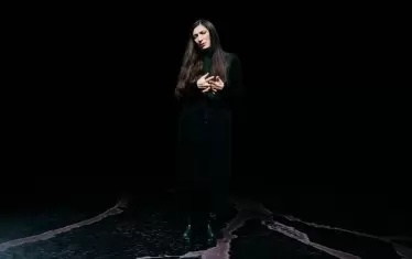  Снежина Петрова в "Една българка" - най-добрия спектакъл на фестивала.