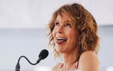 Дженифър Грей днес.