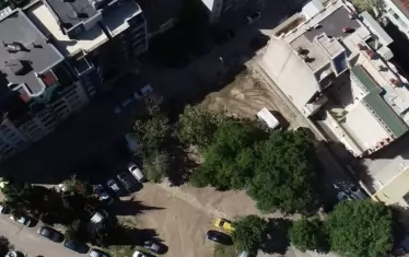 Това междублоково пространство край улица "Студентска" скоро ще бъде частно.