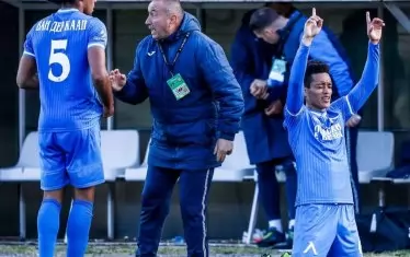 Станимир Стоилов пое "Левски" в началото на септември м.г., когато отборът бе на 8-о място с 4 загуби от 6 мача. След победата над "Черно море" на 7 май "сините" излязоха на трета позиция. Но им липсва трофей и затова в неделя ще се опитат да спечелят купата, за да завършат възходящо сезона.