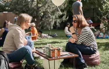 Българка и украинка от сприятелените семейства