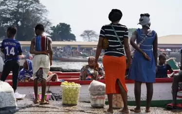 Яхтеното пристанище. 