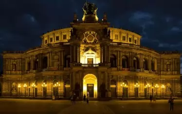 Дрезденската опера