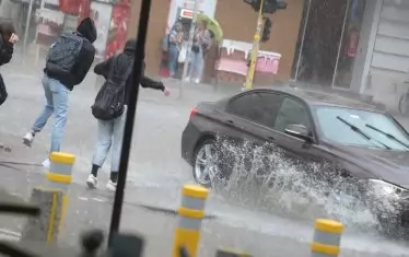 София в дъжда. Снимка: БГНЕС